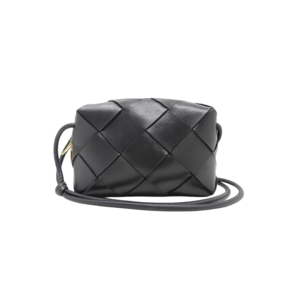 BOTTEGA VENETA 미니 카세트백 블랙
