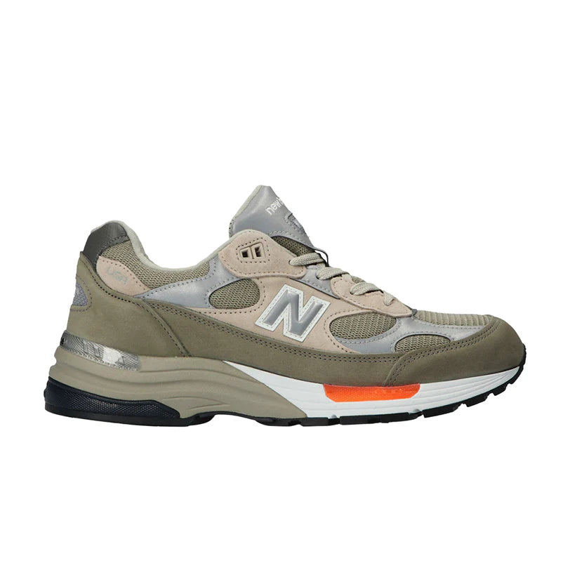 NEW BALANCE x 더블탭스 992 메이드 인 USA 올리브